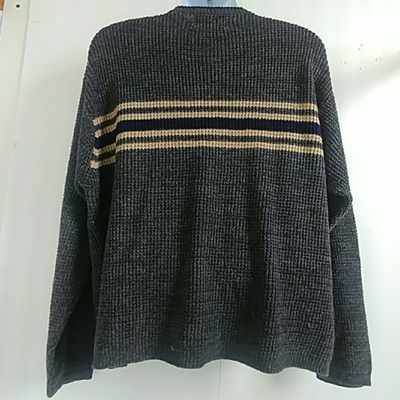 American Eagle Outfitters Men's Sweater - Picture 4 of 5